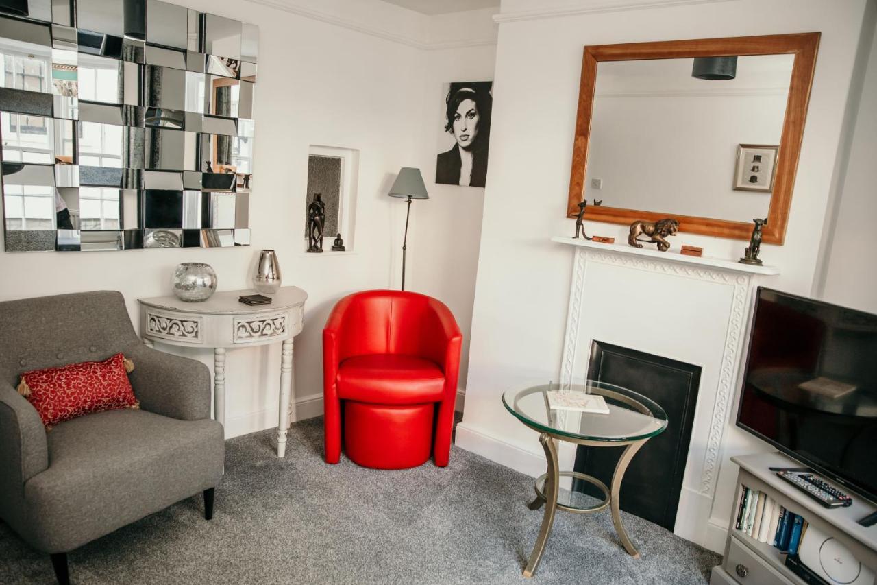 Charming 3 Bedroom Townhouse ウェーマス エクステリア 写真